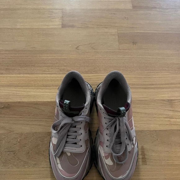 Valentino sneakers! Europe size 38